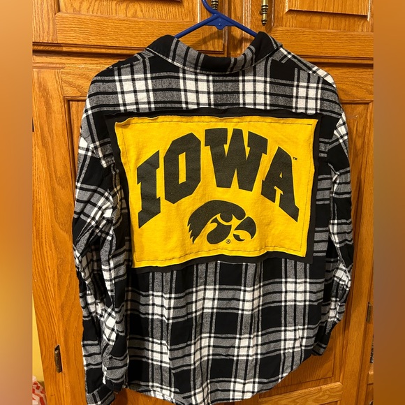 Upcycled University of Iowa Flannel - Women’s Size Medium - Picture 2 of 2